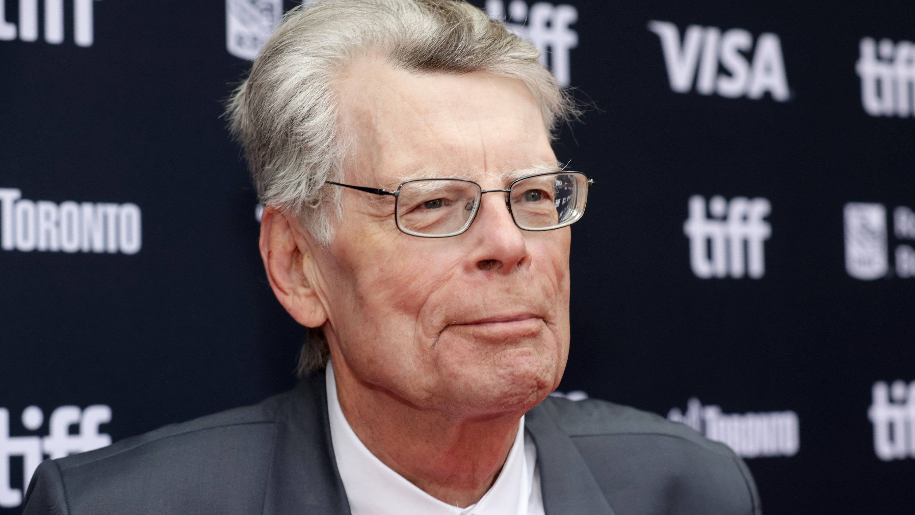 Sinabi ni Stephen King na dapat kanselahin ang Oscar sa gitna ng mga wildfires sa Los Angeles