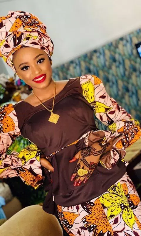 Hausa Skirt and Blouse Styles ảnh chụp màn hình 3