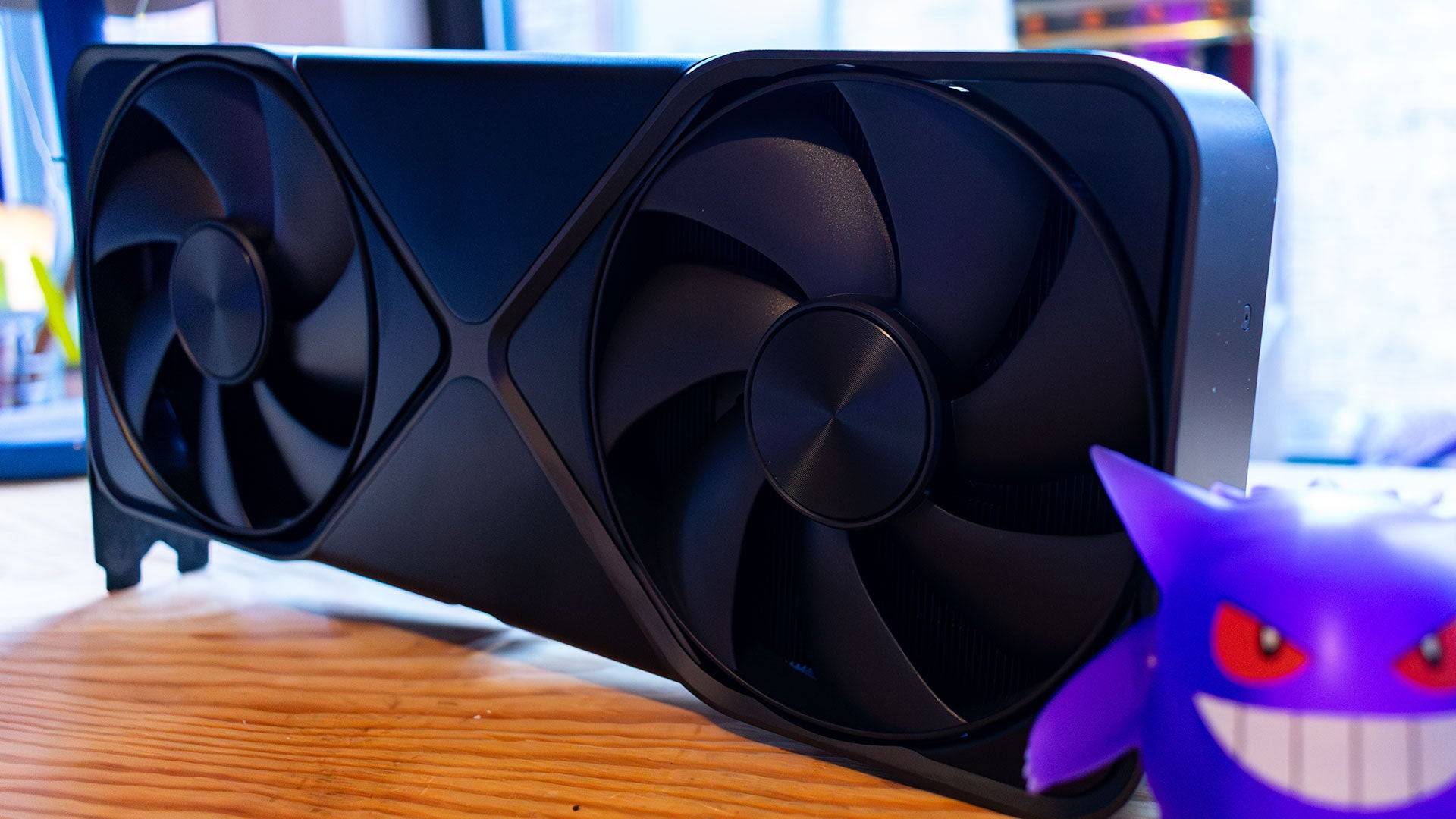 RTX 5090 rear ports