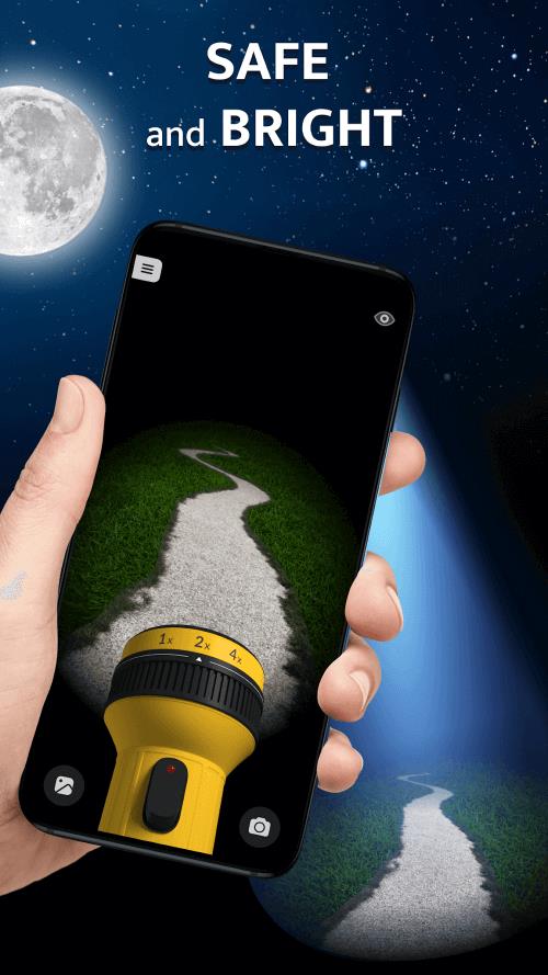 ภาพหน้าจอ Flashlight Plus 1