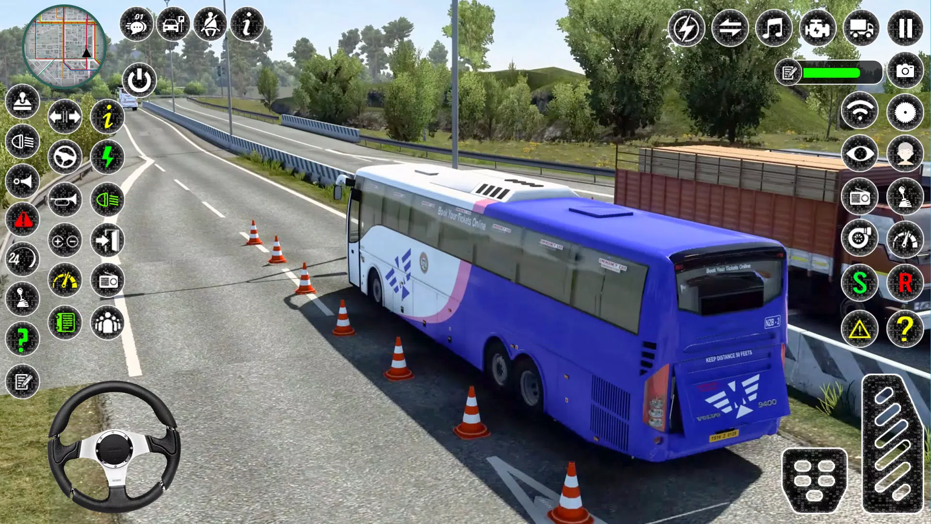 Luxury Bus screenshot 1